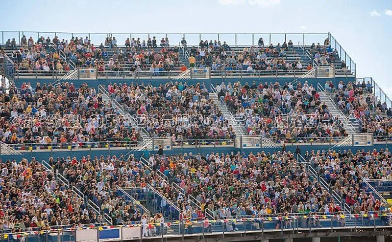 3377体育官方在线登录入口网易《精彩纷呈！前足球运动员踢球动作赏析，限定图片大全！》